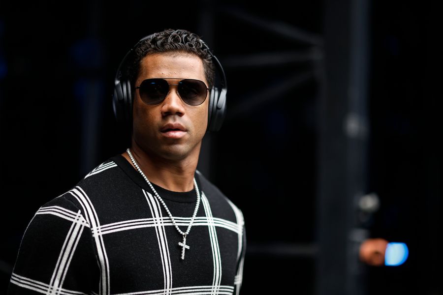 Russell Wilson’s well-manicured persona now in lock-step with his play style