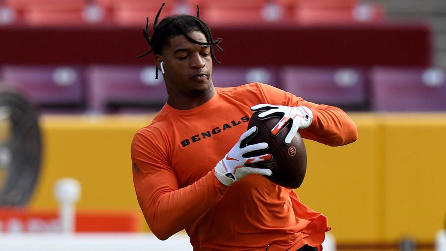 Ja’ Marr Chase says catching an NFL football is… different