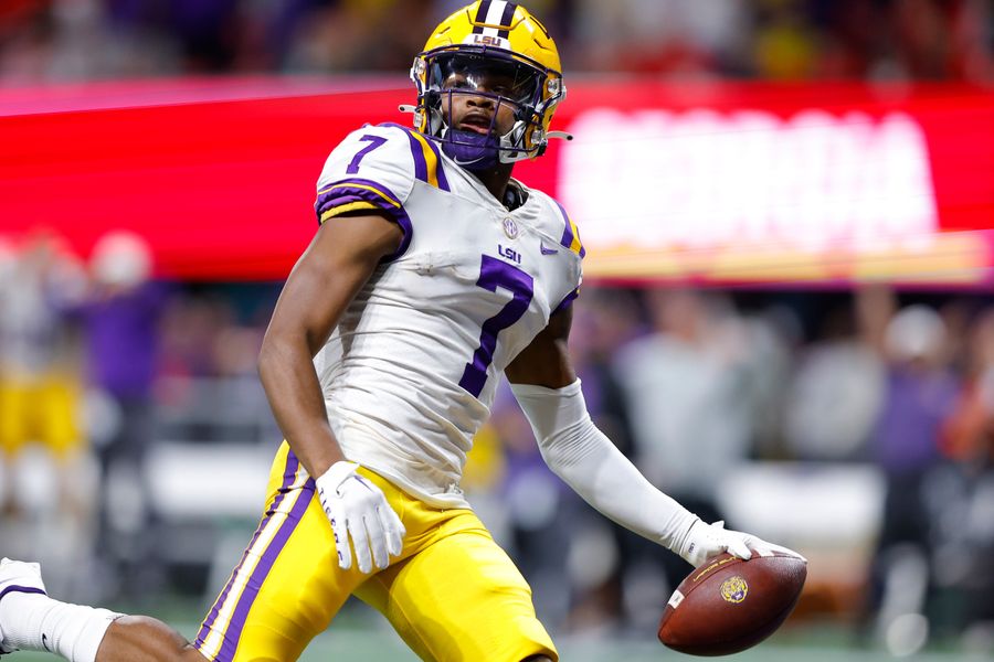 Ex-LSU wide receiver allegedly bet on his team while underage
