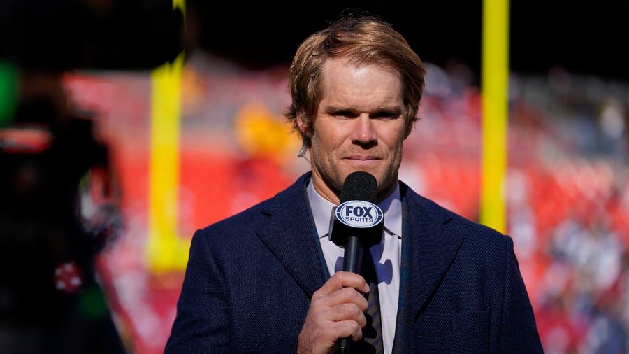 Tom Brady’s pre-Super Bowl retirement makes things awkward for Fox’s Greg Olsen — but here’s a solution