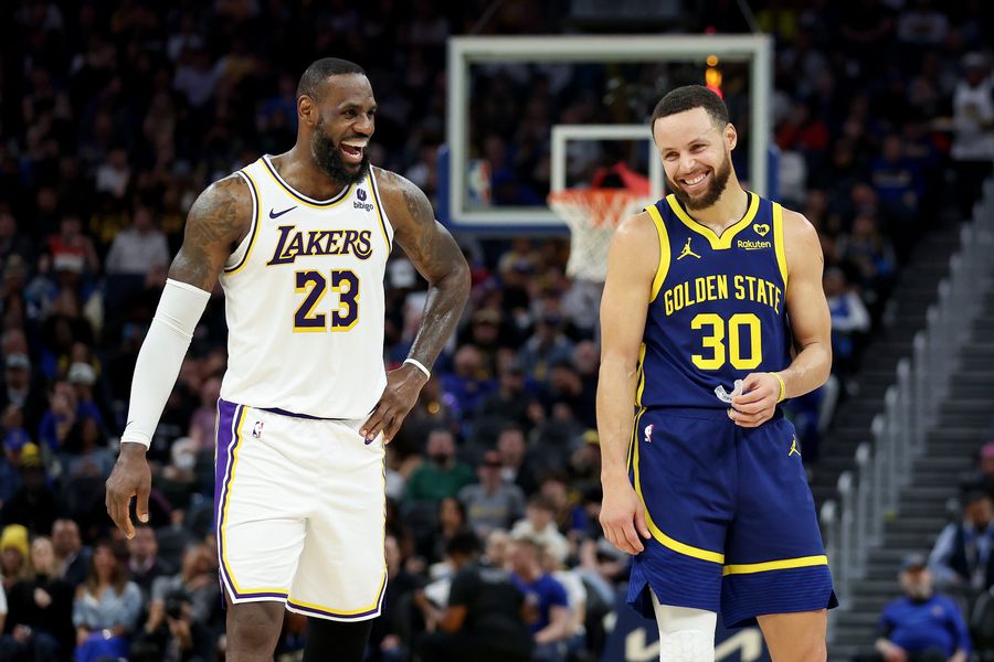 Deadspin Warriors unsuccessfully tried to pair LeBron and Steph Curry