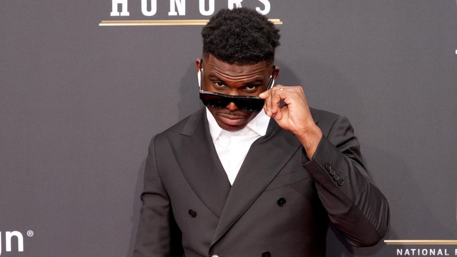 Tyreek Hill settles 1 paternity suit, still has others [Update]
