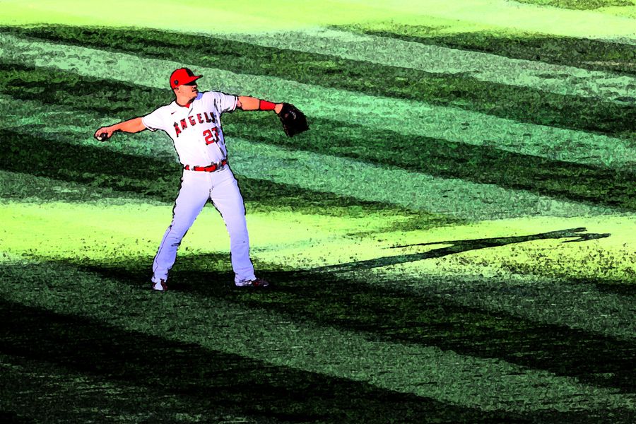 Every Mike Trout season ends like this