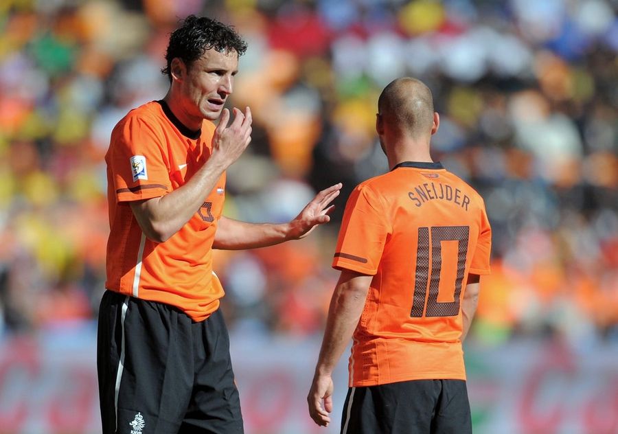 Belgium hire coach Mark van Bommel to replace Rudi Garcia