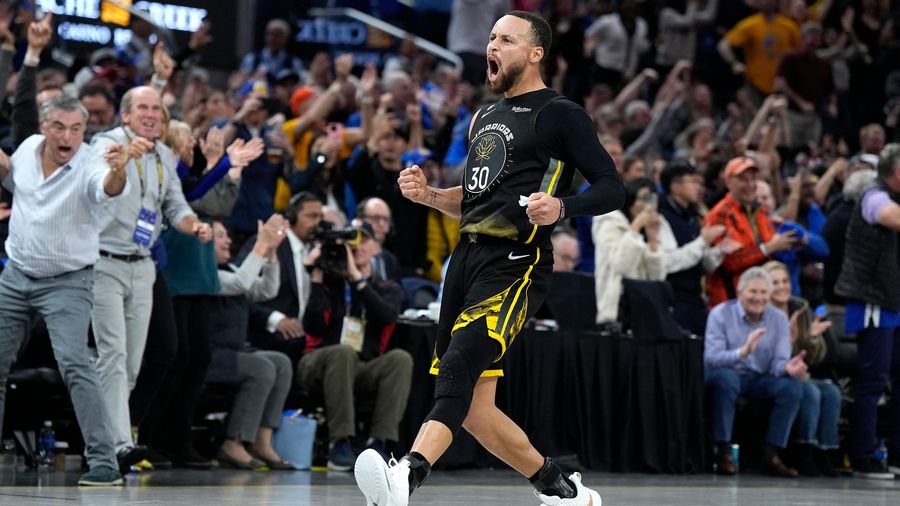 Steph Curry is why the Warriors get graded on a curve