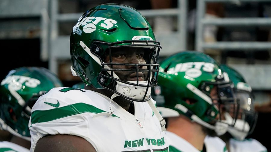 Mekhi Becton is in contract-year form, which should delight Aaron Rodgers