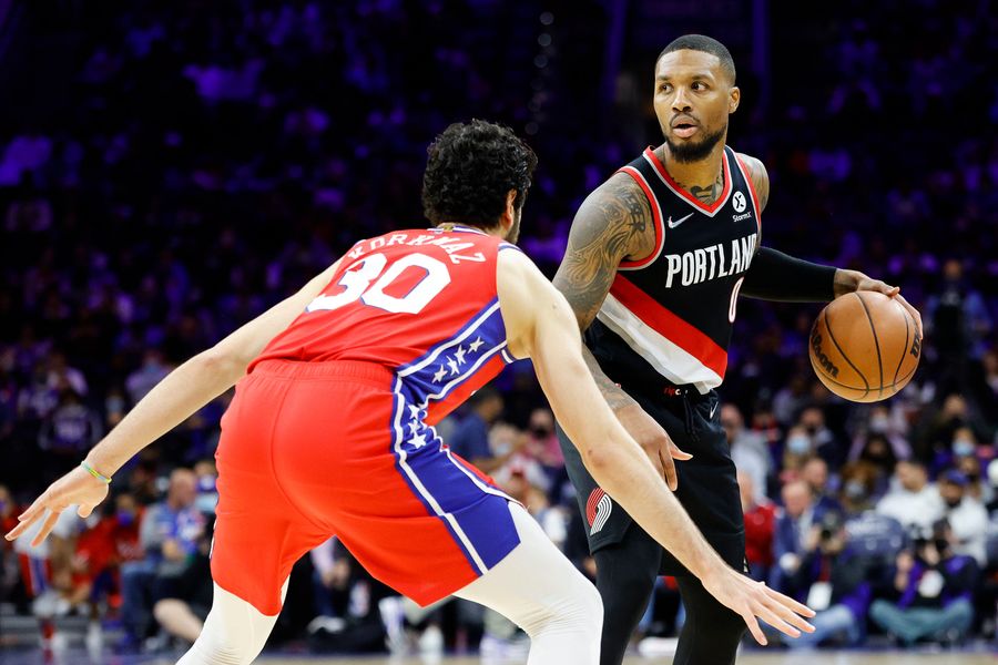Sixers fans chant ‘we want Lillard’ even in midst of worst shooting slump of his career