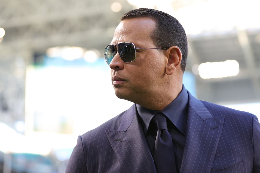 A-Rod, listen close, if you want your baseball career to end with the ultimate honor, you need to stop the cheating
