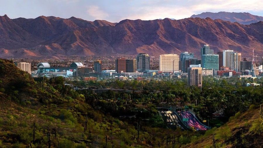 City of Phoenix’s Super Bowl promo pic goes overboard with Photoshop