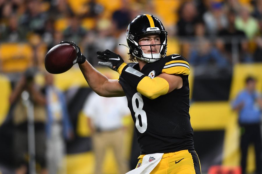 Mike Tomlin should just start Kenny Pickett