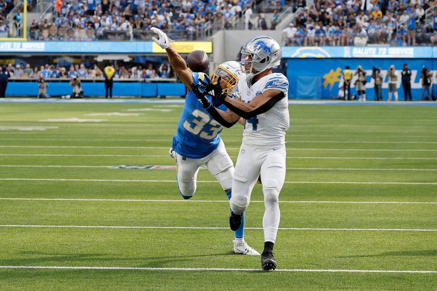 Week 10 NFL Takeaways: The wide receivers put on a show