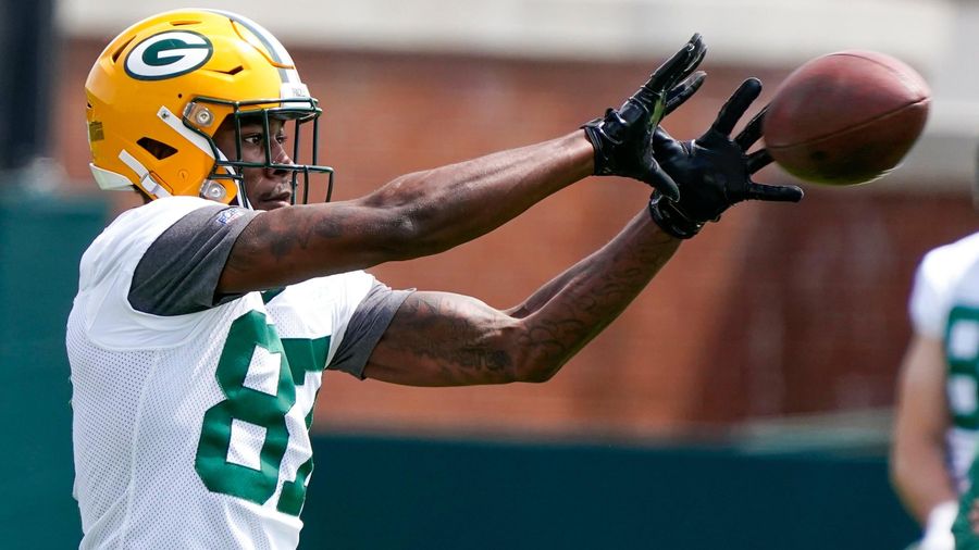 Romeo Doubs is doing his best Davante Adams impersonation at Packers camp