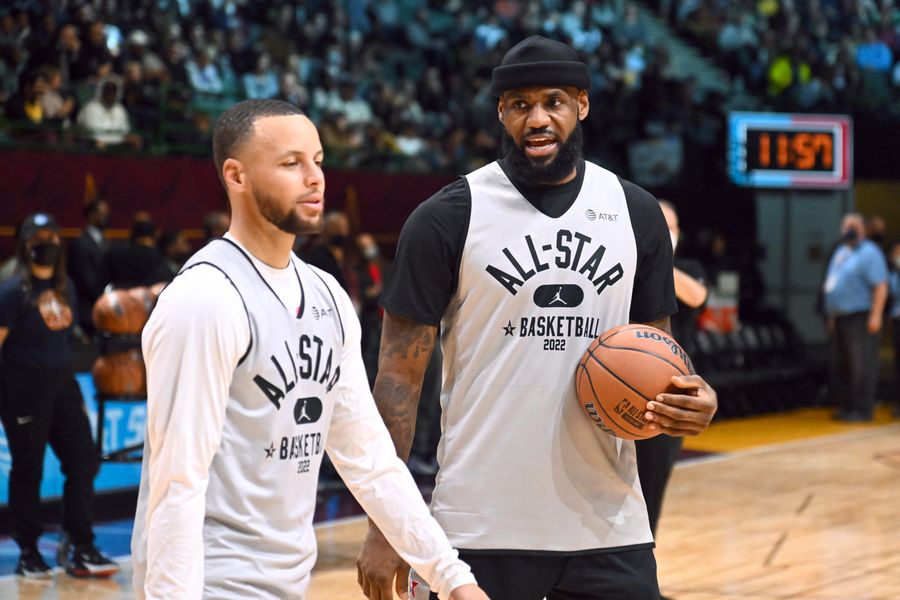 LeBron James wants to play with Steph Curry