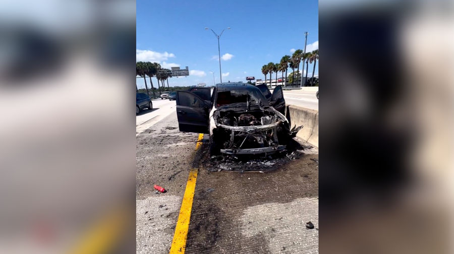 Leonard Fournette’s car caught on fire with him behind the wheel