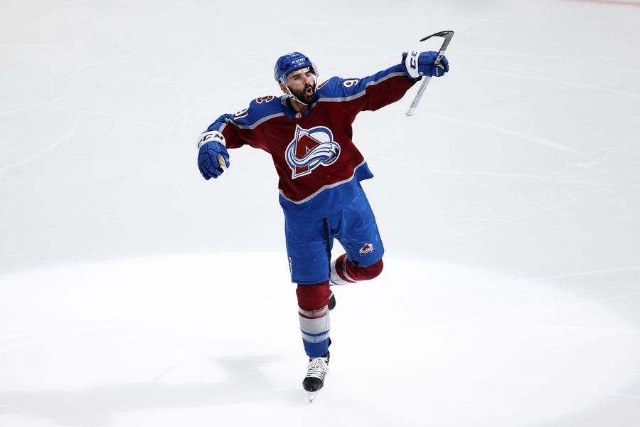 Nazem Kadri is in the Oilers’ shirts instead of his own head