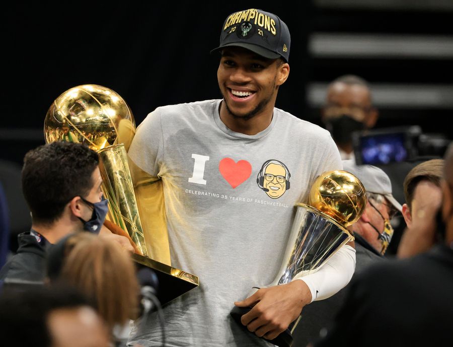 Giannis did it, dammit
