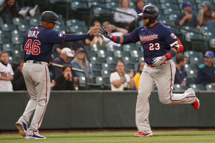 Nelson Cruz can absolutely still rake