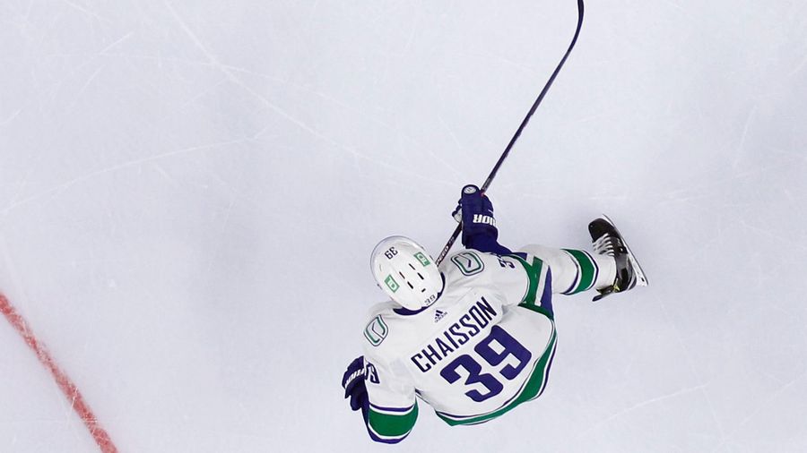 Someone get the Canucks an editor stet… err, stat!
