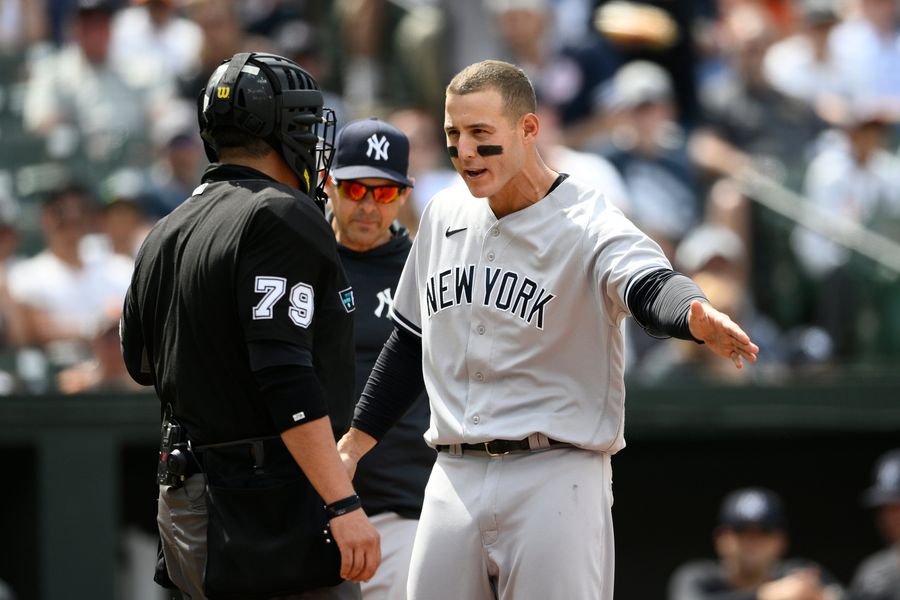 How mad do you have to be to argue a ball for your teammate?