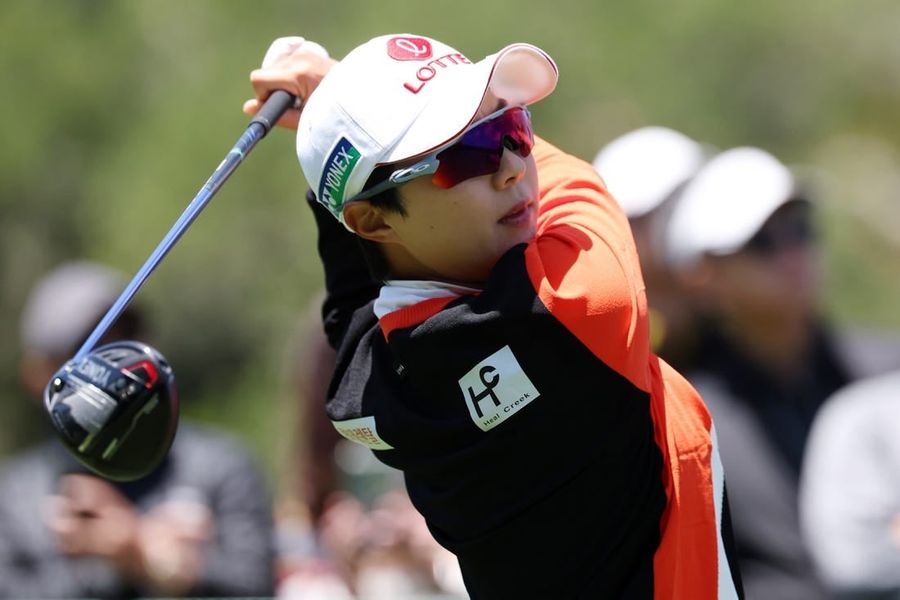Hyo Joo Kim maintains Ascendant lead, Lexi Thompson makes move