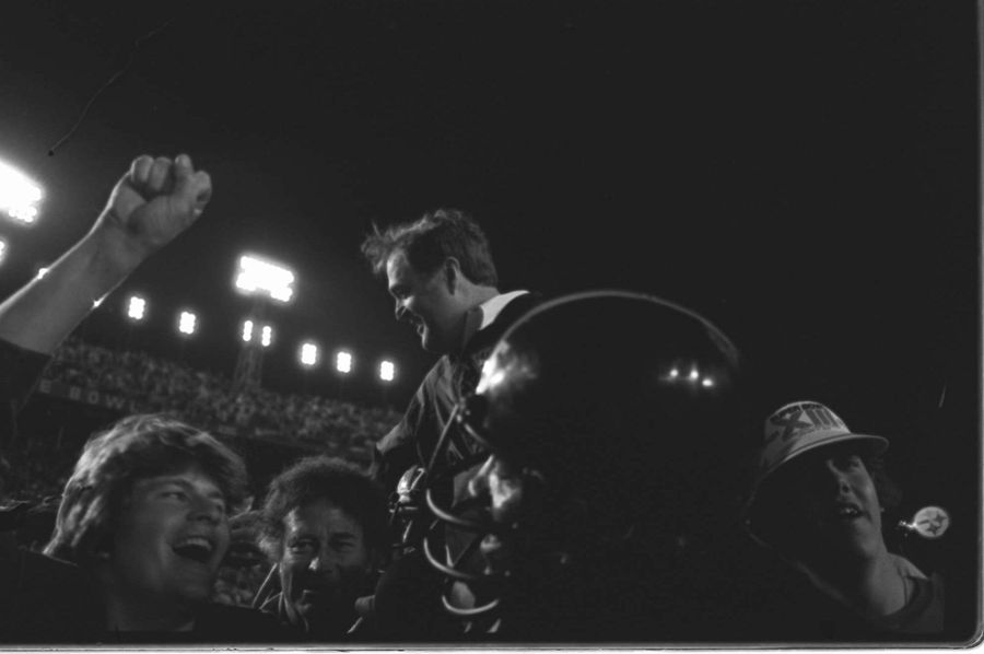 Legendary Steelers Coach Chuck Noll Dies At 82