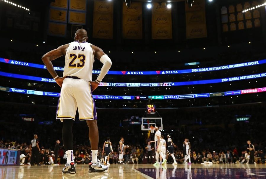 Lakers know they're still fighting history vs. Nuggets in Game 5