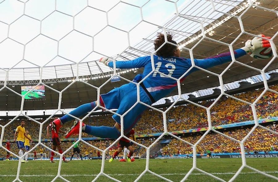 How Mexico Beat Brazil, 0-0