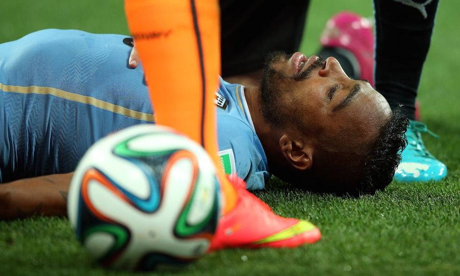 FIFPro Calls For Concussion Probe After Alvaro Pereira Gets Knocked Cold