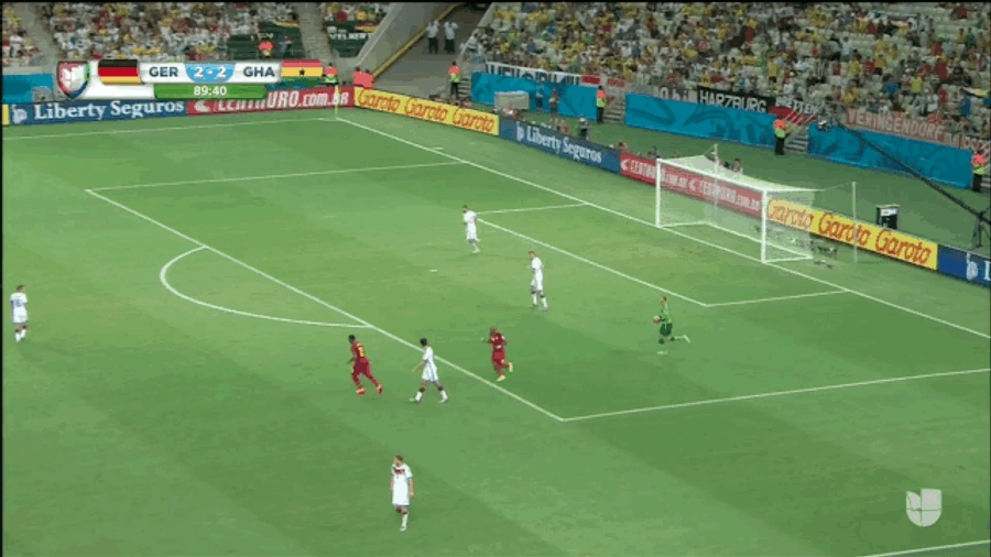 German Keeper Manuel Neuer Spazzes Out, Recovers Nicely