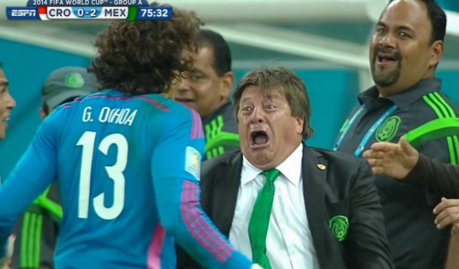 Mexico&#39;s Coach Is The MVP Of Being Emotional On The Sideline