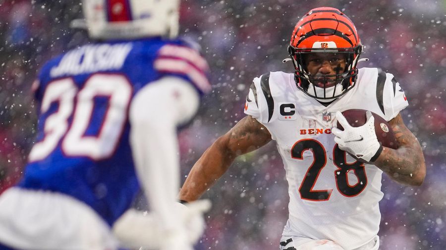 Menacing charge against Joe Mixon dropped [Updated]