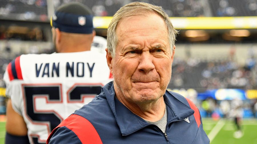 Cris Collinsworth peers into his crystal ball, sees New England playing in Super Bowl LVI
