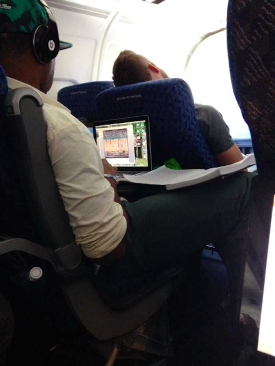 If Hasheem Thabeet Sits Behind You In Coach, Don&#39;t Recline Your Seat [Update: Not Him]