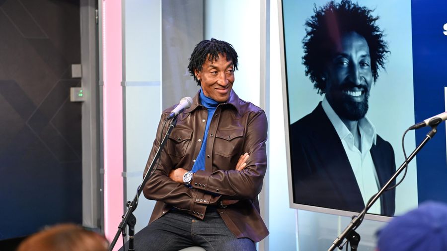 Scottie Pippen writes a book and all of a sudden he’s judging everyone’s greatness