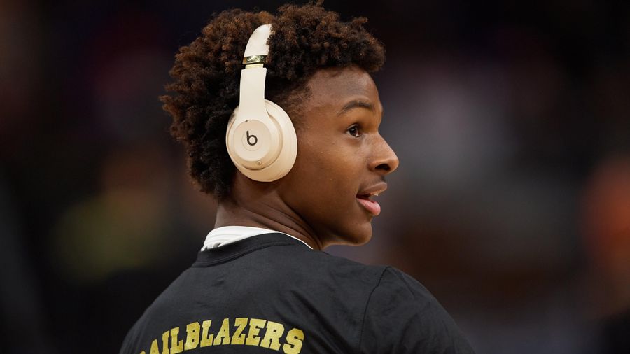 Bronny James gets sneaker jacked by TikTok star