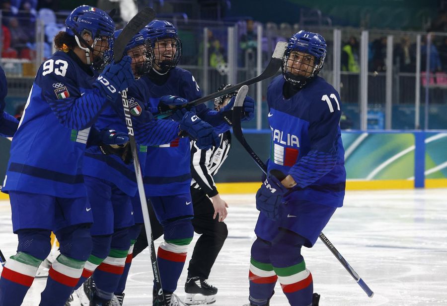 Italy under no pressure ahead of uphill battle against US women’s hockey