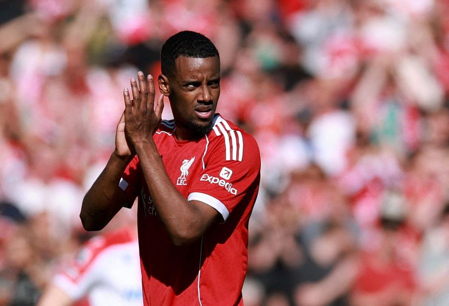 Alexander Isak, Viktor Gyokeres make Sweden's World Cup roster