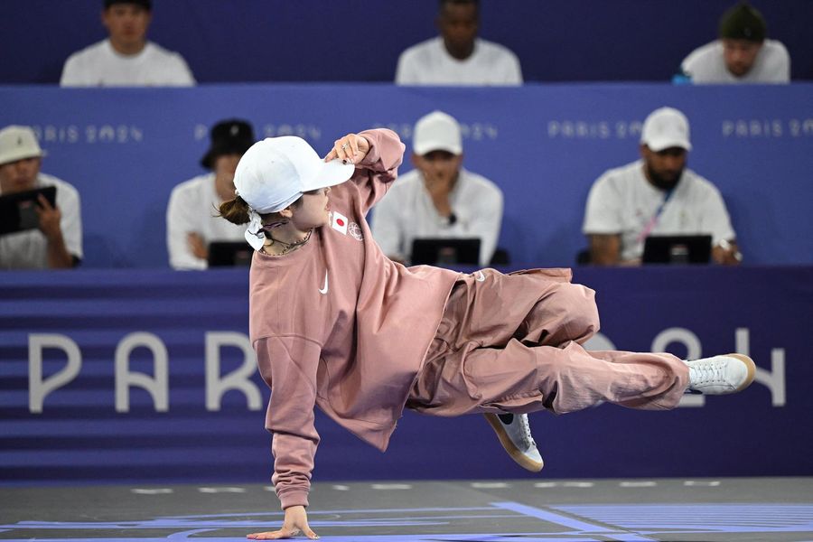 Olympic breaking: Refugee DQ'd, Japan's Ami wins gold