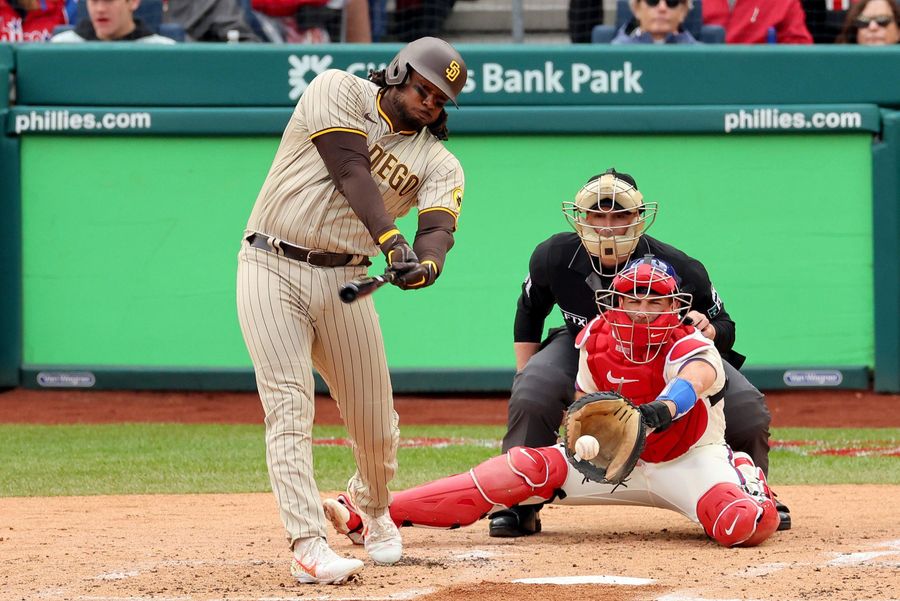 Can someone please explain how Josh Bell won a Silver Slugger award?