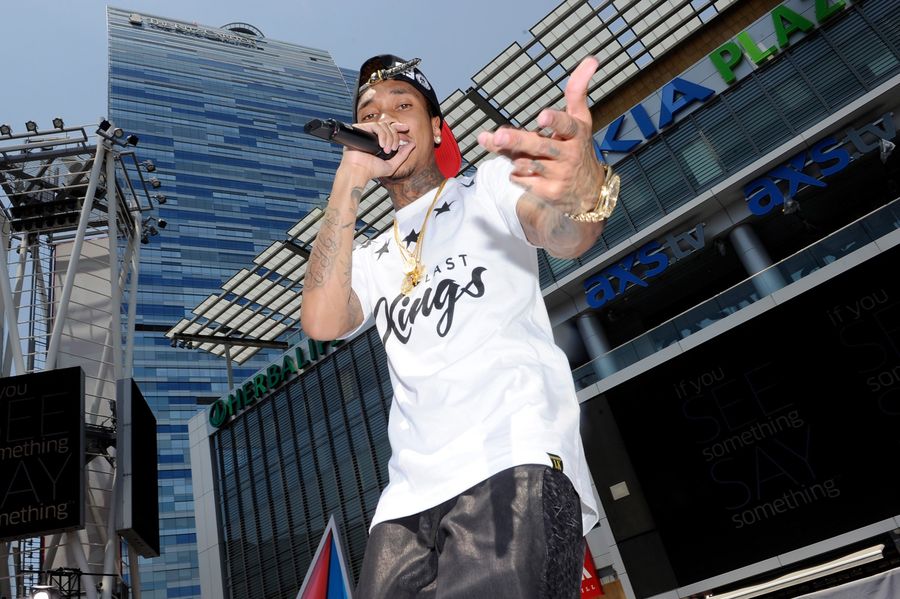 White Sports Columnist Mad About Today&#39;s Vulgar Rap Music