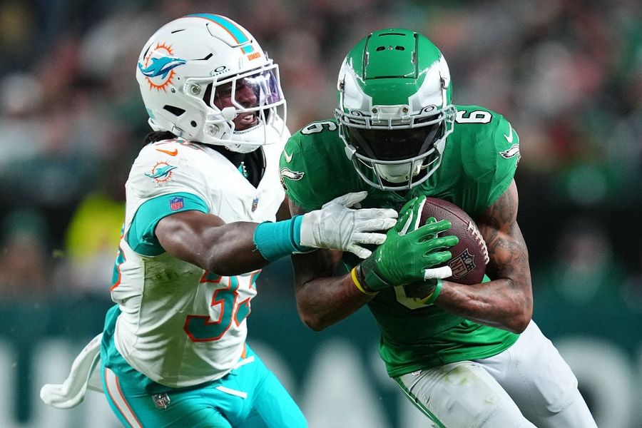 Twitter le dio a Eli Apple el negocio después de la actuación de fútbol del domingo por la noche