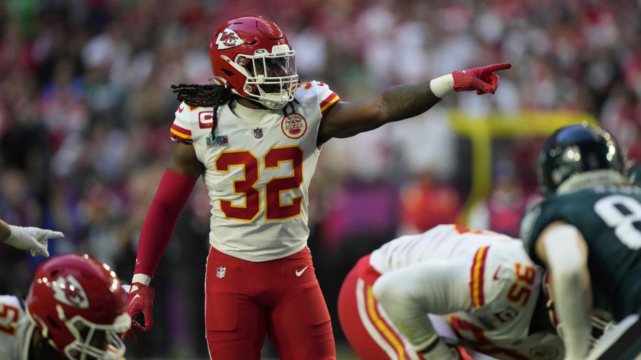 Nick Bolton cements himself as the next great young NFL linebacker
