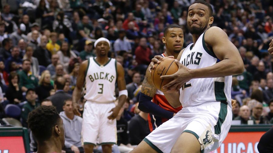 Jabari Parker's Shorts Game Is Extremely Strong