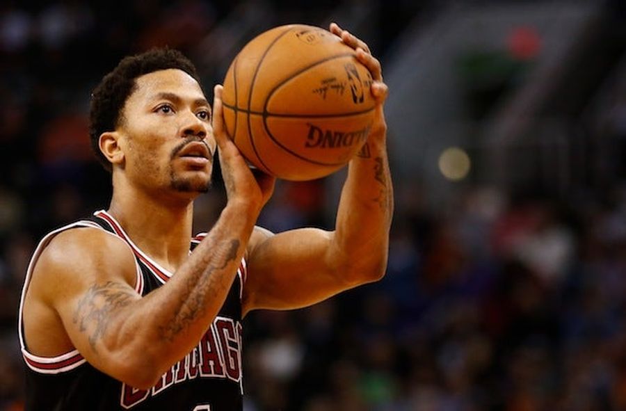 Bulls GM Says Derrick Rose Will Be Back In Time For The Playoffs