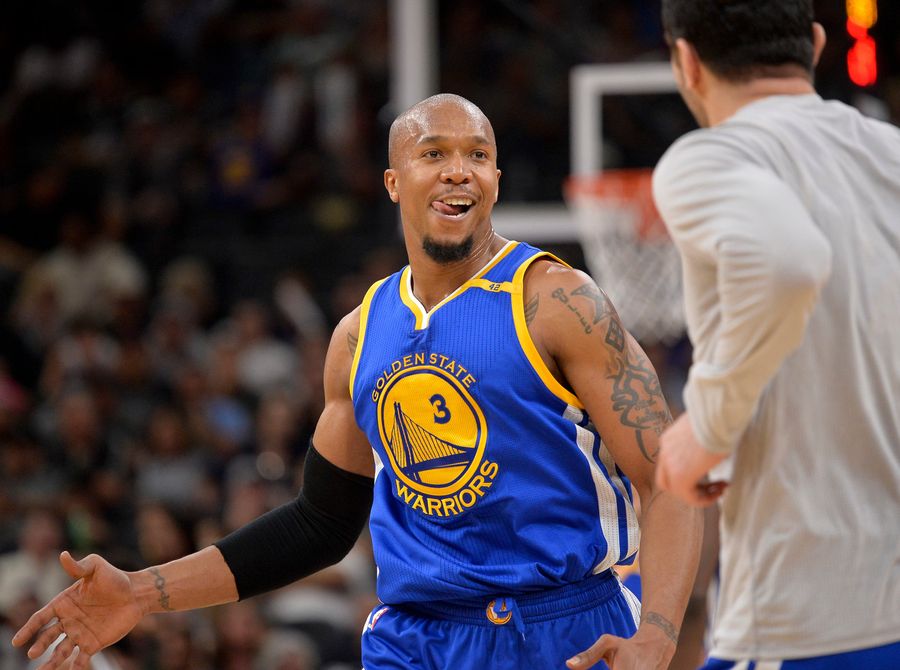 Enjoy The Sweet Excess Of David West&#39;s Dimes