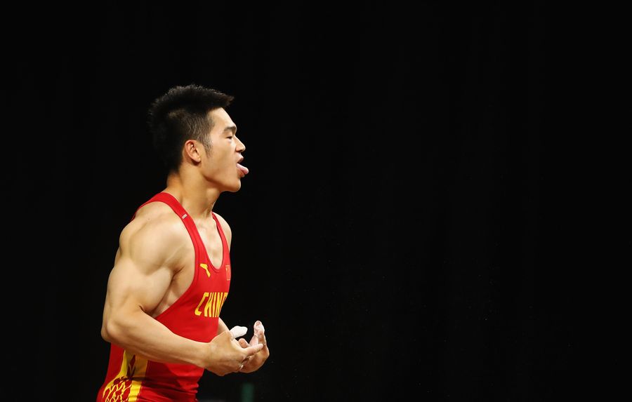 Look At How Hard These Olympic Weightlifters Are Trying