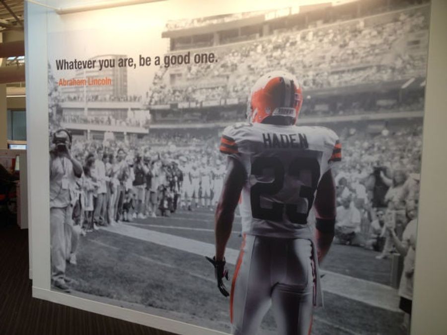Cleveland Browns &quot;Stunned&quot; Johnny Manziel Likes To Party