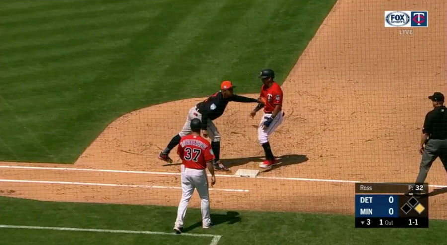 Miguel Cabrera Nabs A Poor Sucker With A Very Easy Hidden Ball Trick