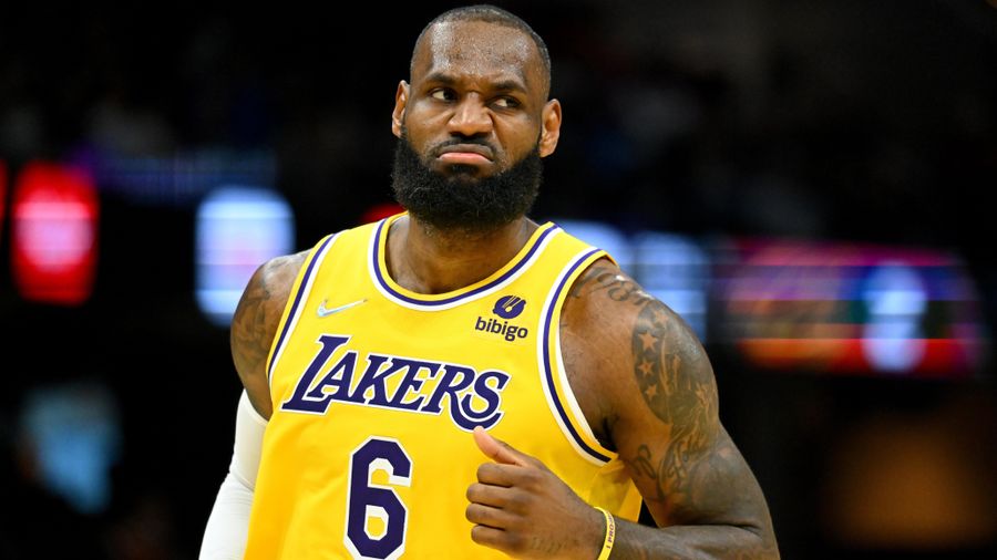 When is HBO green-lighting Whining Time: The story of the 2021-22 Lakers?