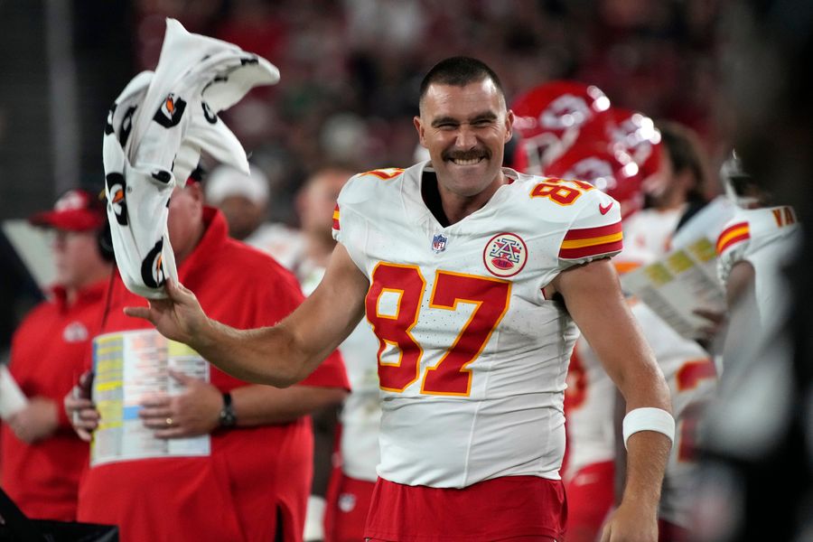 How much is Travis Kelce worth if TJ Hockenson can get $17M annually?